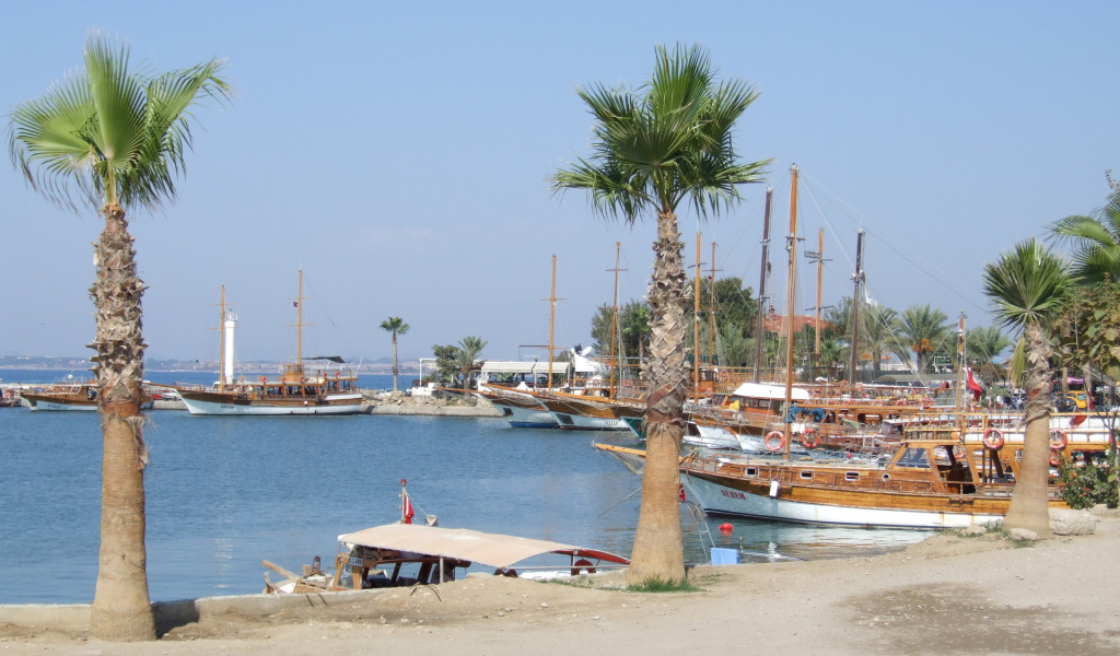 Лодочная станция Агора Турция