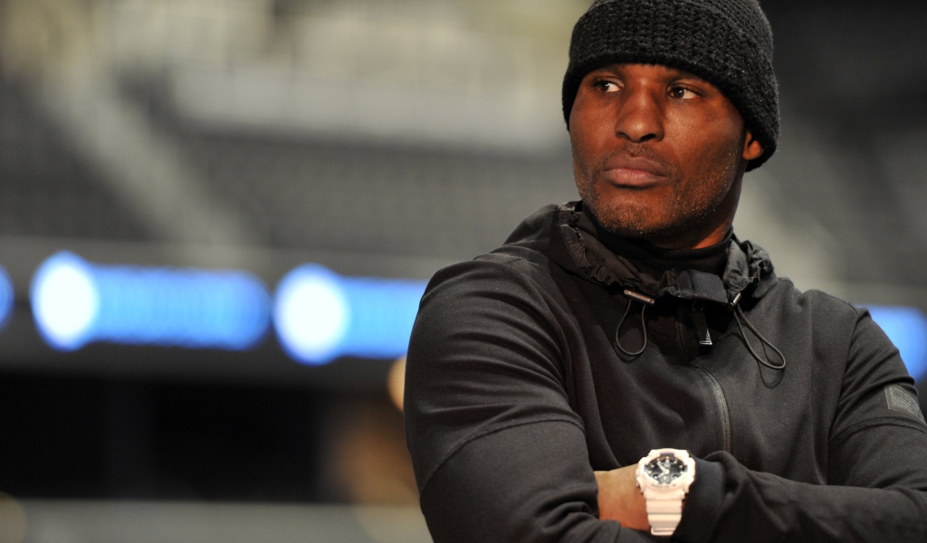 Бернард Хопкинс в черном