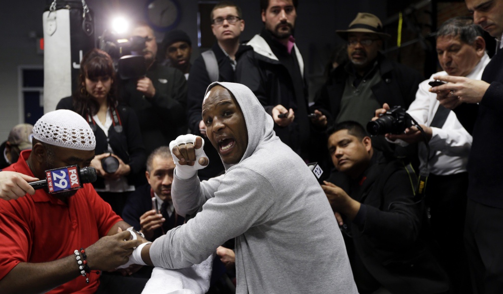 Чемпион по боксу Бернард Хопкинс