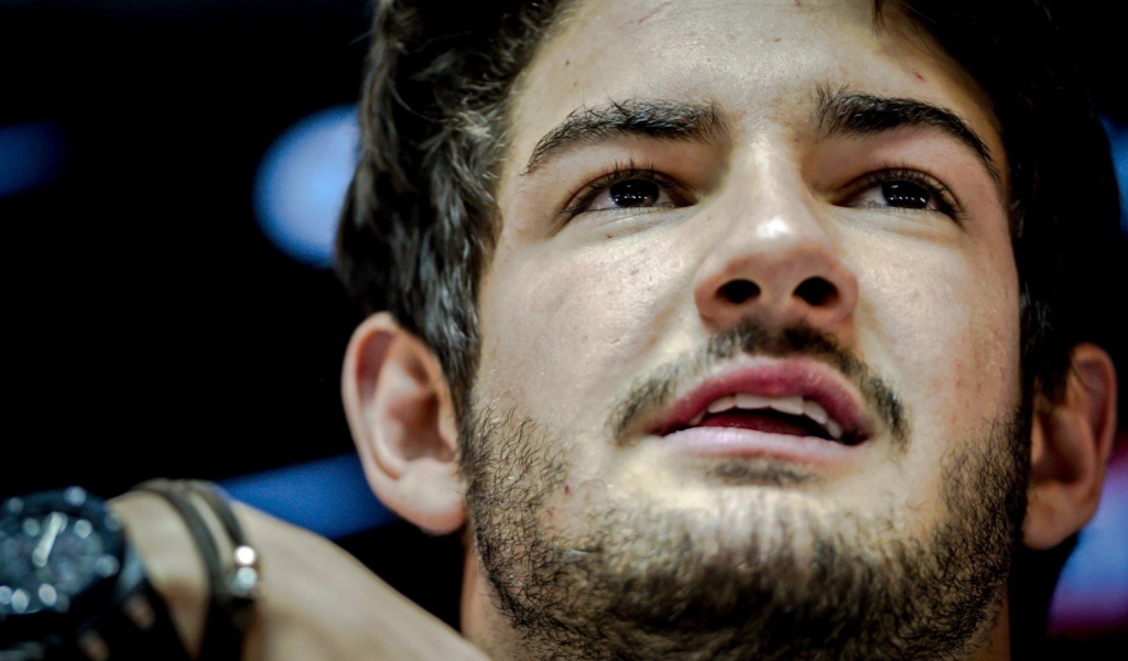 Коринфянам Алешандре Пато лицо крупным планом