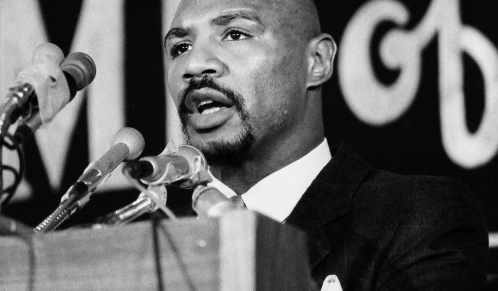 Знаменитый боксер Томас Хернс