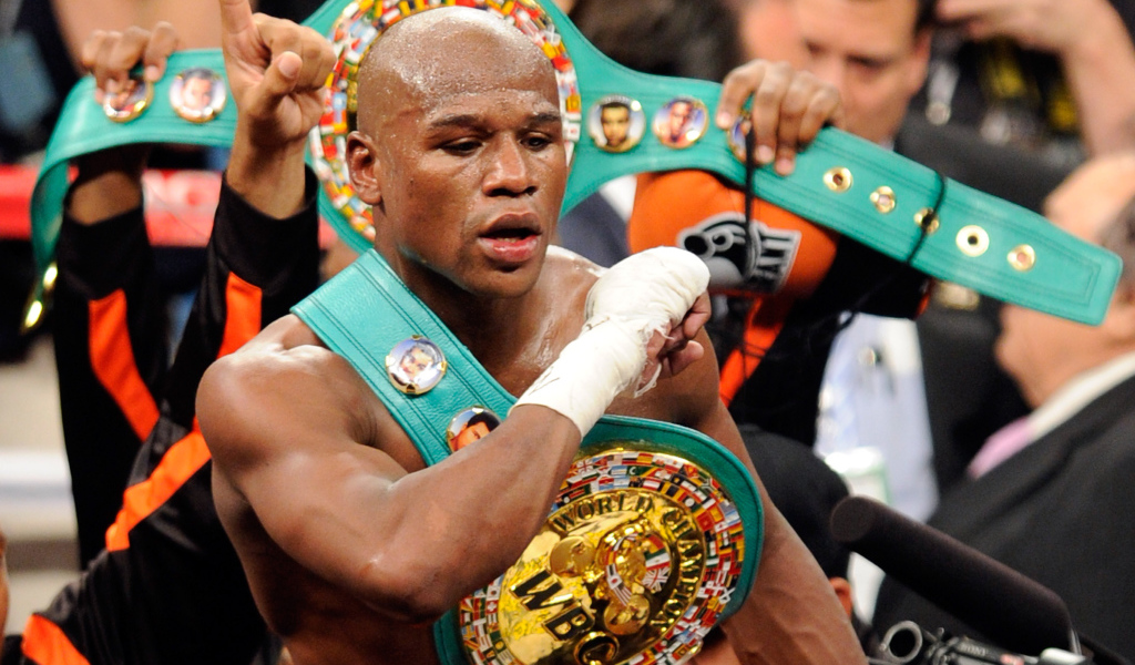 Флойд Мэйуэзер-младший выиграл пояс