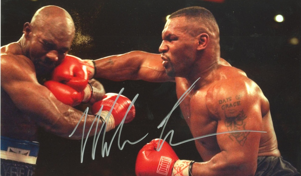 Майк Тайсон в середине боя