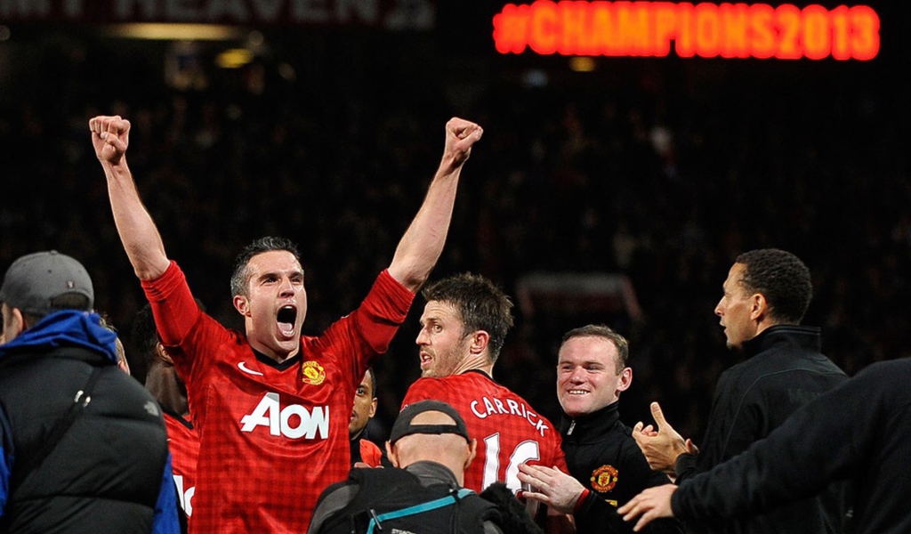 Нападавший Манчестер Юнайтед Робин ван Перси