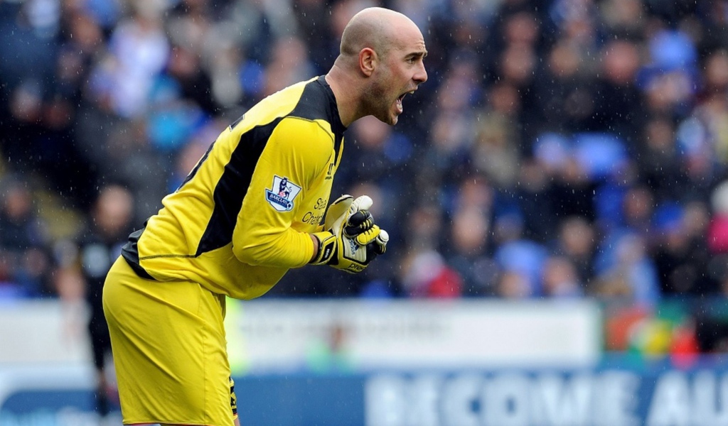 Лучший вратарь Наполи Пепе Рейна