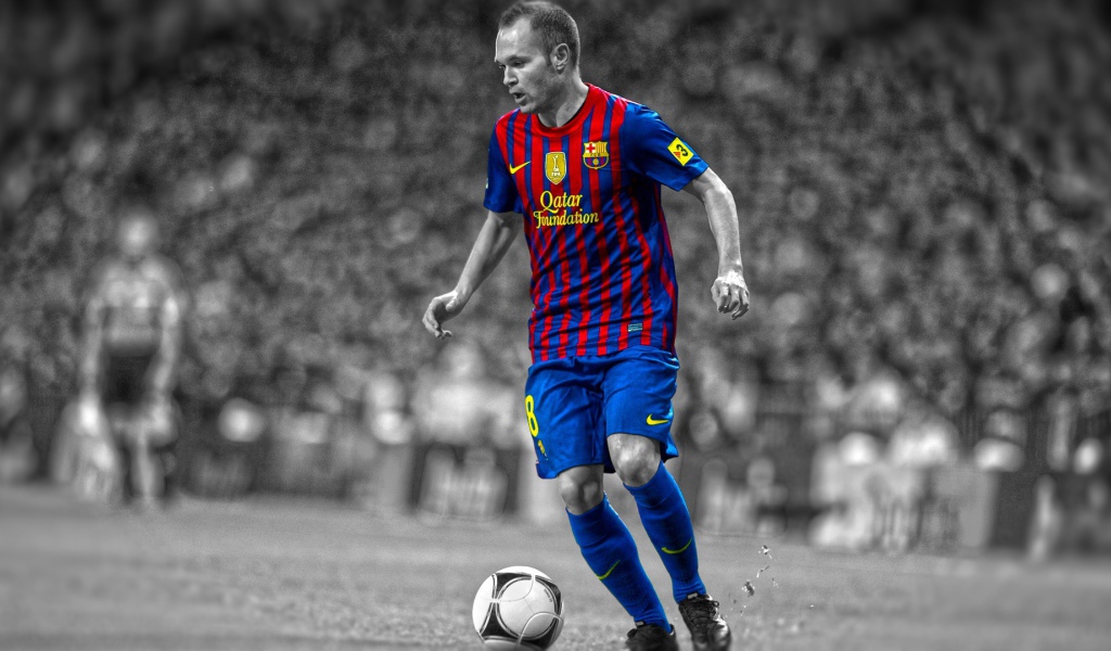 Лучший полузащитник Барселоны Андрес Иньеста