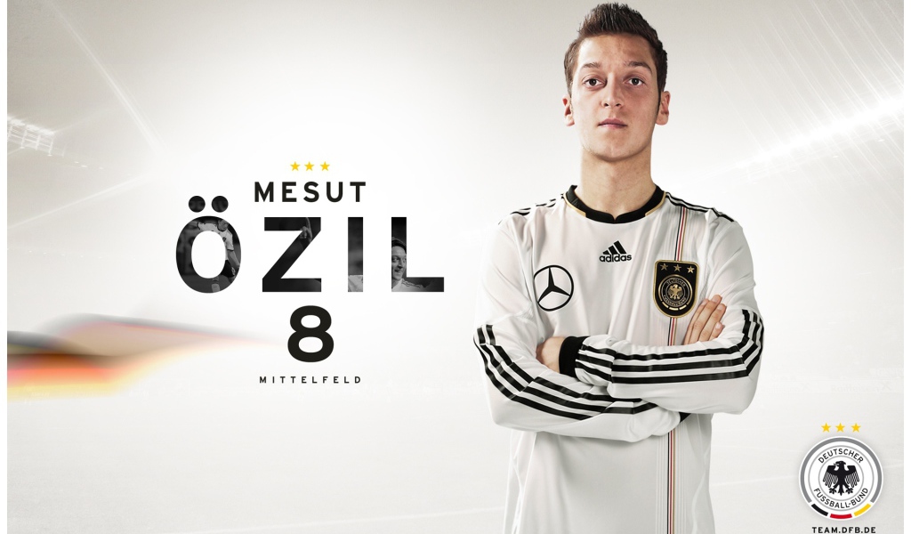 Лучший игрок Арсенала Месут Озил