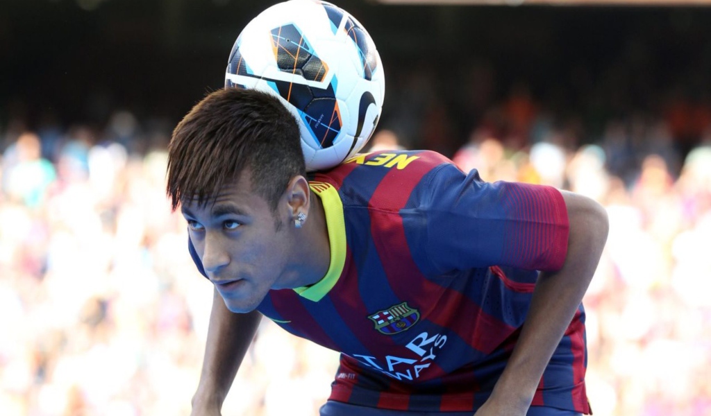 Лучший игрок Барселоны Неймар