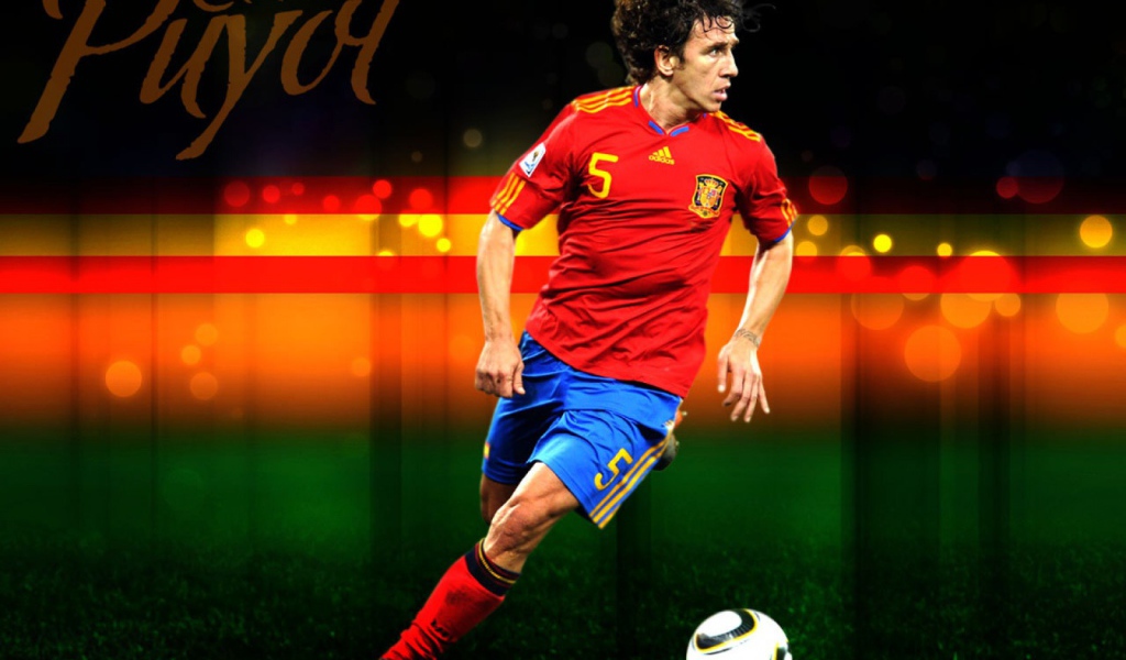 Защитник футболист Барселоны Карлес Пуйоль