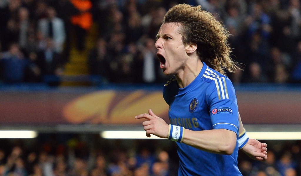 Защитник Челси Давид Луис забил гол