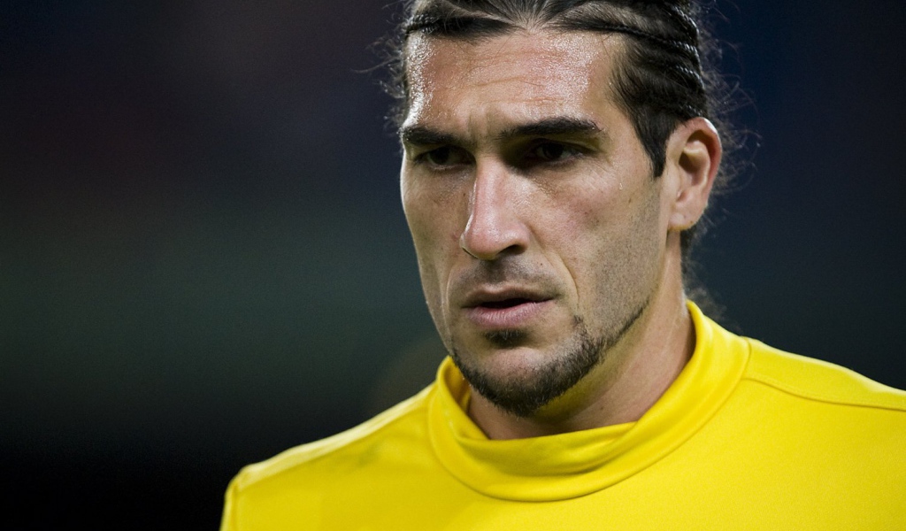 Футболист Барселоны Хосе Пинто