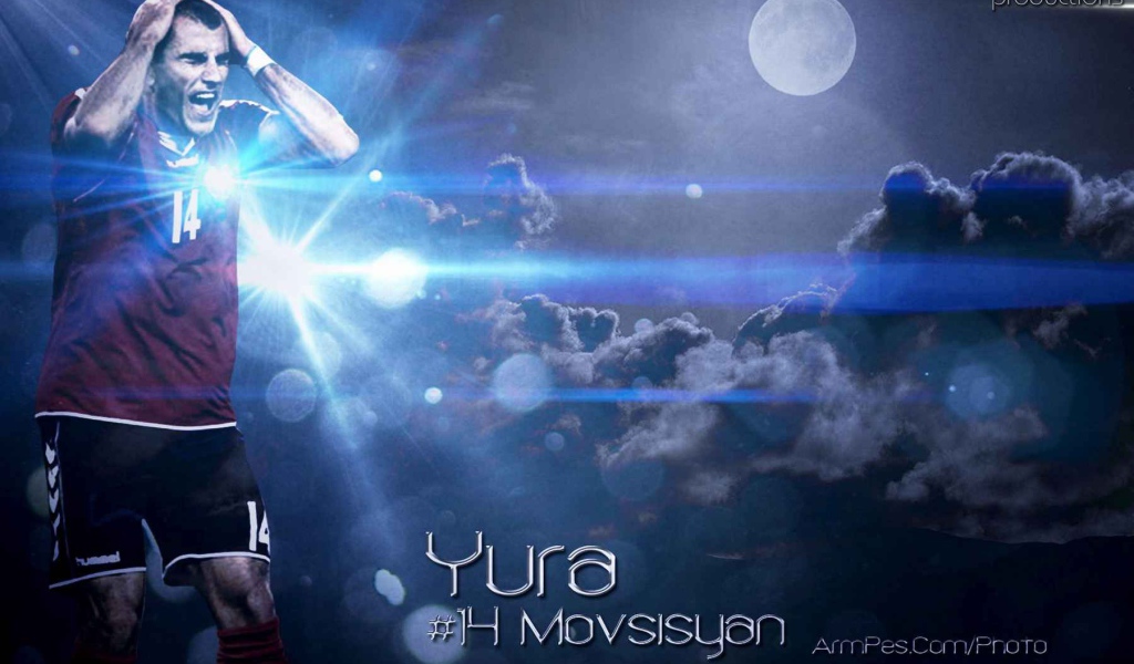 Нападающий московского Спартака Юра Мовсисян промахнулся