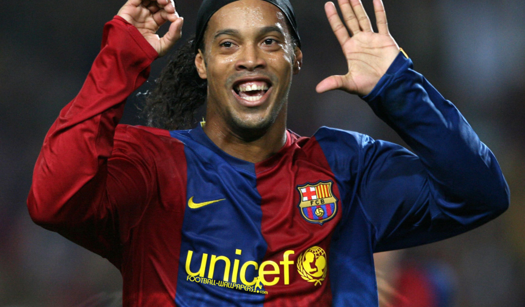 Игрок номер 10 Атлетико Минейро Роналдиньо