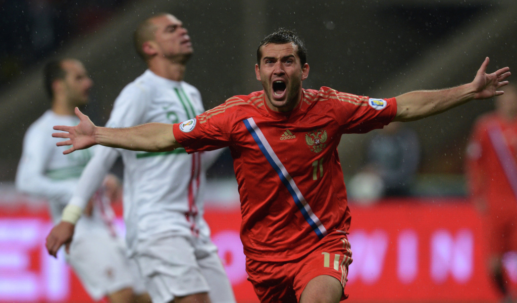 Игрок Зенита Александр Кержаков в сборной России