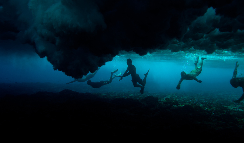 Подводная фотография ныряльщиков