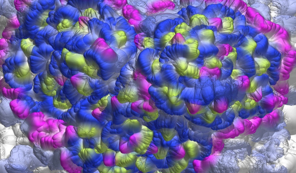 Необычные цветные облака