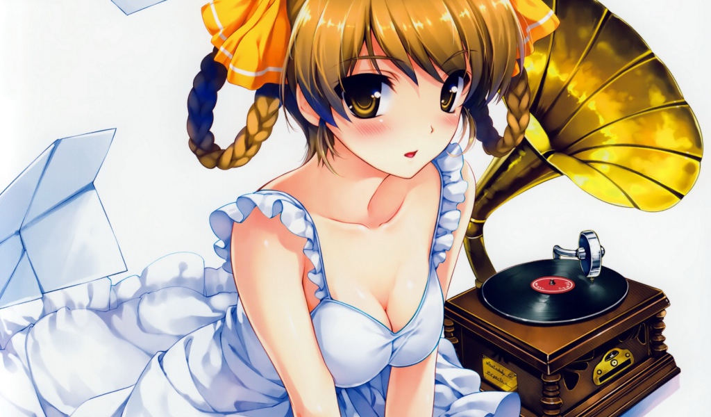 Девушка с патефоном