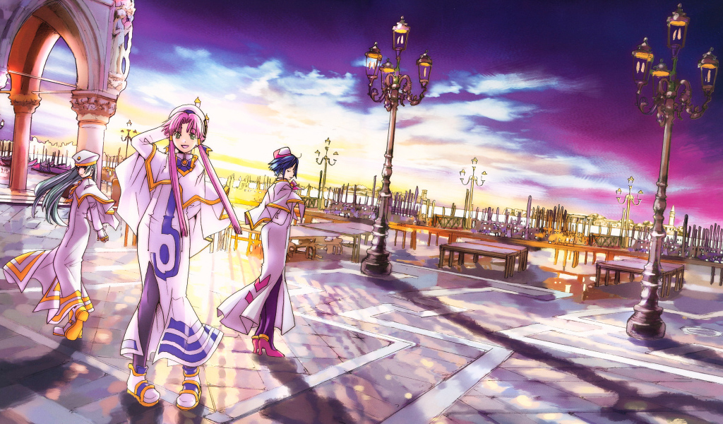 Девочки на площади с фонарями