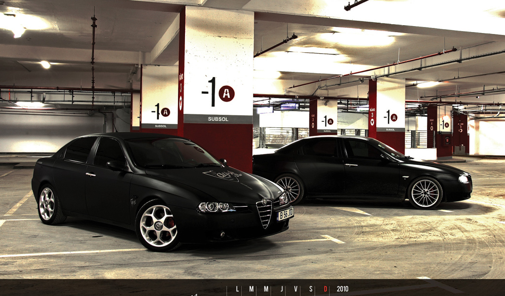 Красивый автомобиль Alfa Romeo 156