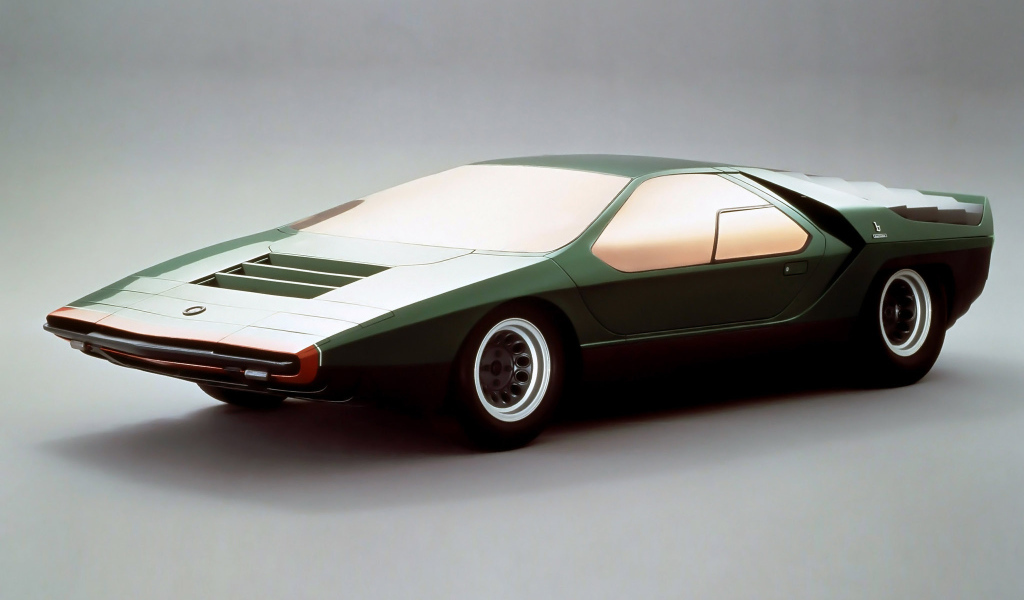 Фото автомобиля Alfa Romeo carabo