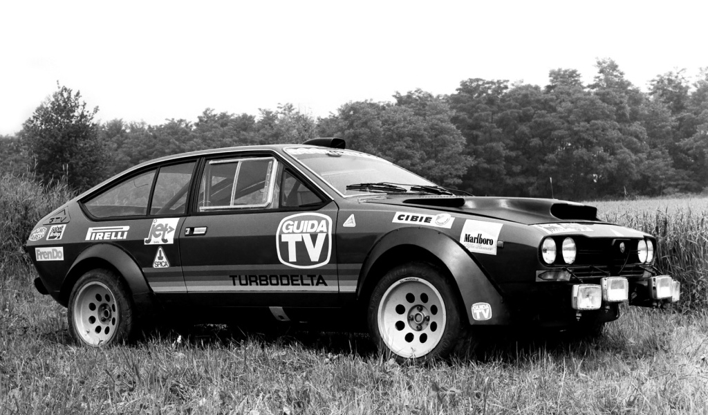 Надежный автомобиль Alfa Romeo alfetta