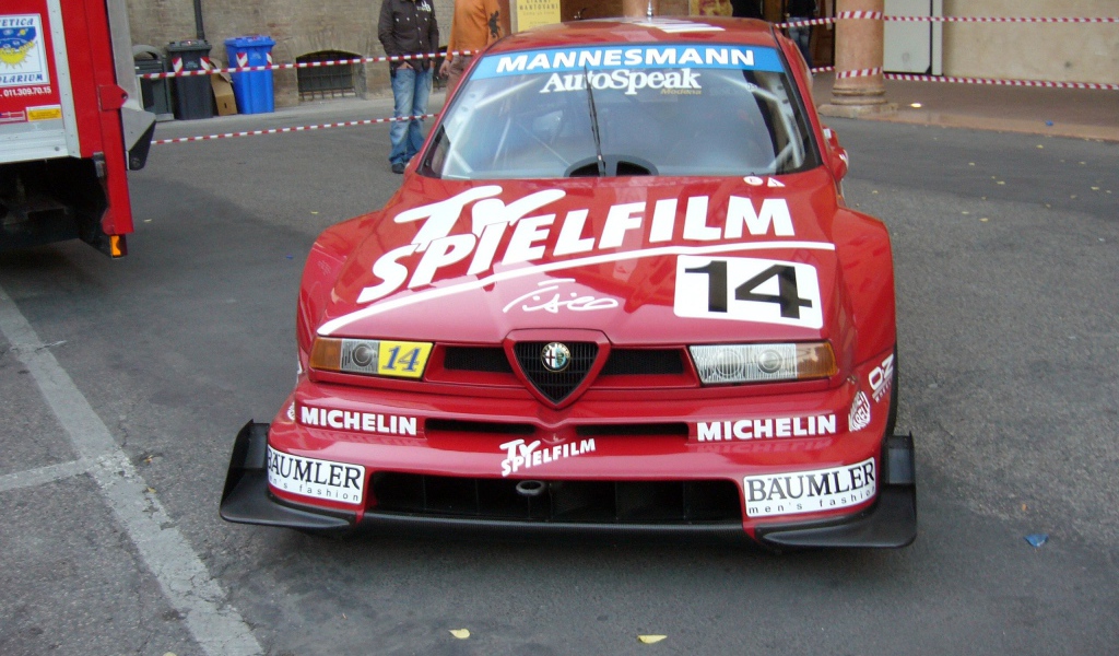Тест драйв автомобиля Alfa Romeo 155