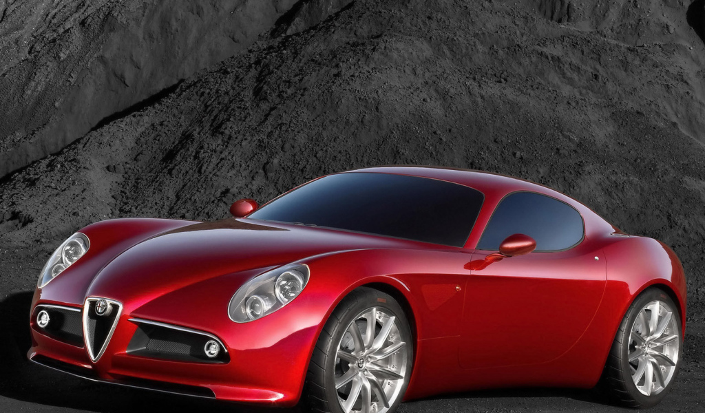 Тест драйв автомобиля Alfa Romeo 8c competizione