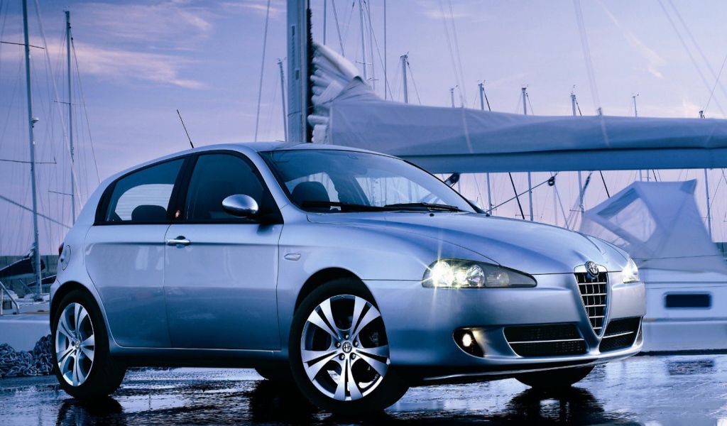 Новый автомобиль Alfa Romeo 147