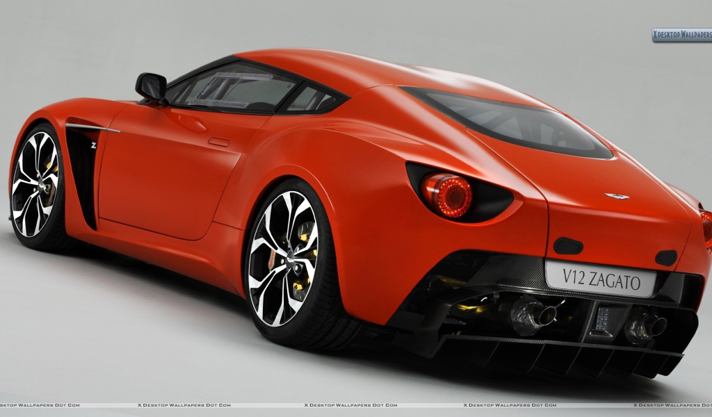 Красивый автомобиль Aston Martin zagato