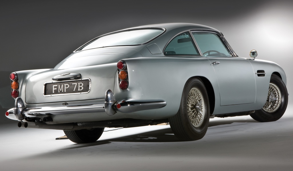Дизайн автомобиля Aston Martin db5
