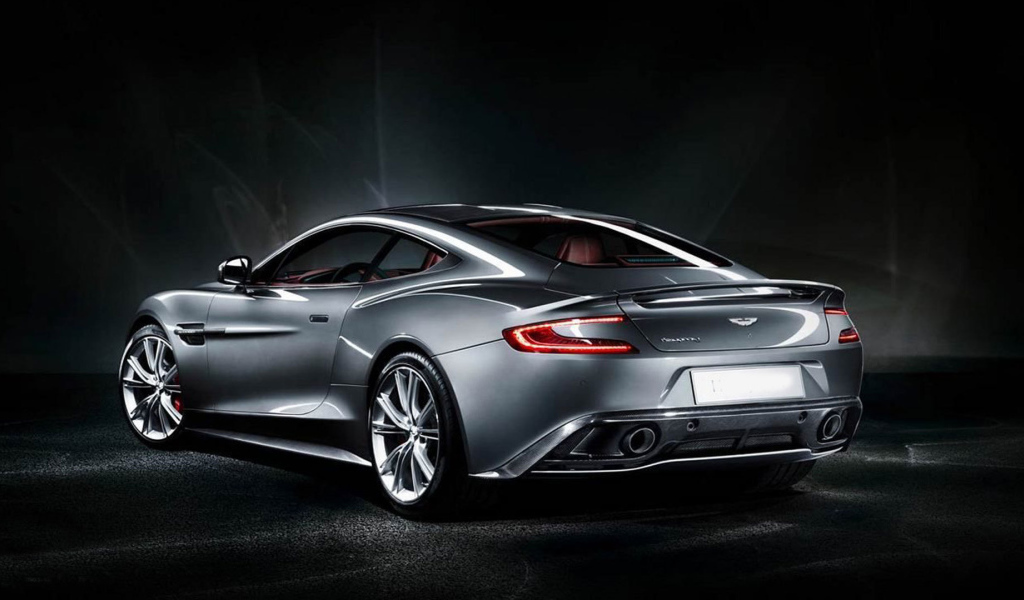 Дизайн автомобиля Aston Martin vanquish