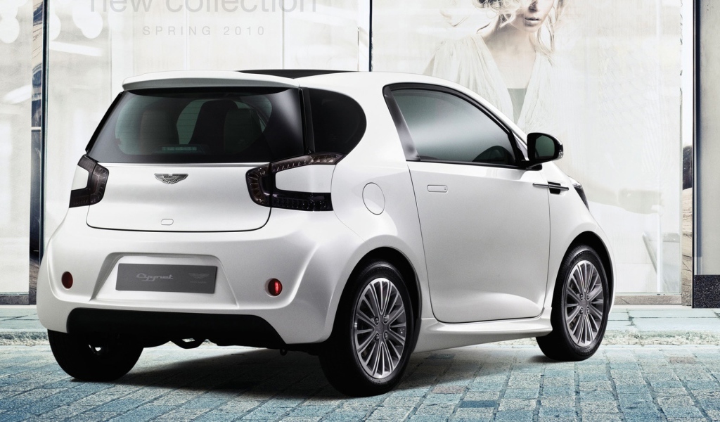Новый автомобиль Aston Martin cygnet