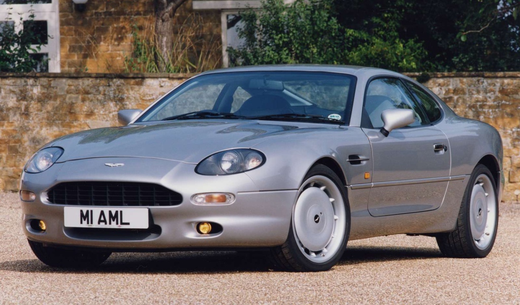 Новый автомобиль Aston Martin db7