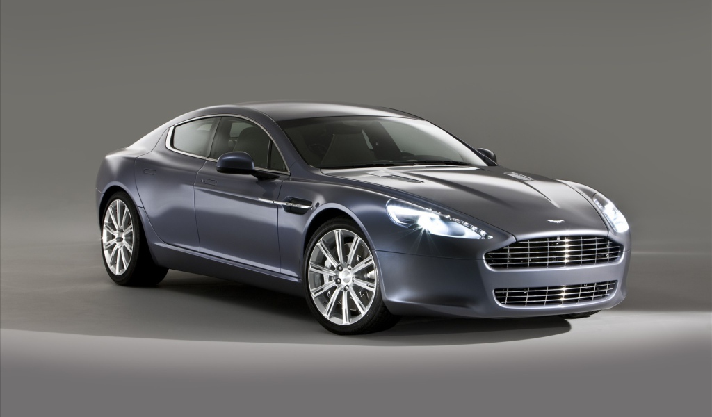 Новая машина Aston Martin rapide