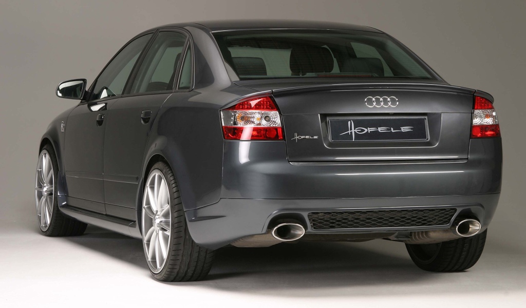 Красивый автомобиль Audi a4 b6 в Москве