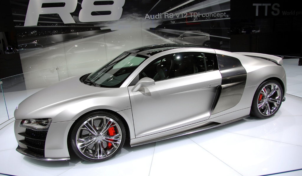 Красивый автомобиль Audi tdi