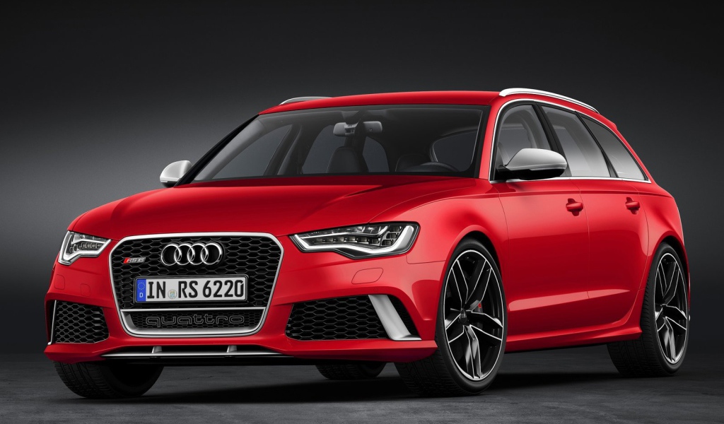 Автомобиль марки Audi модели rs6