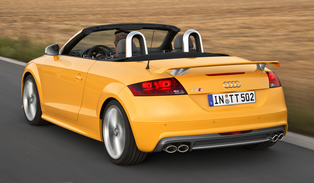 Дизайн автомобиля Audi TT 2014 года