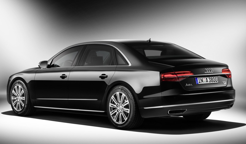 Дизайн автомобиля Audi A8 2014
