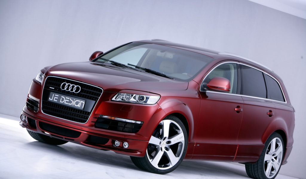 Новая машина Audi q7