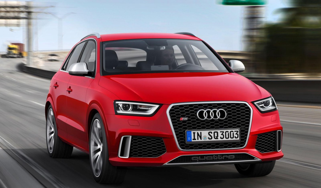 Надежный автомобиль Audi RS Q3 2014 года