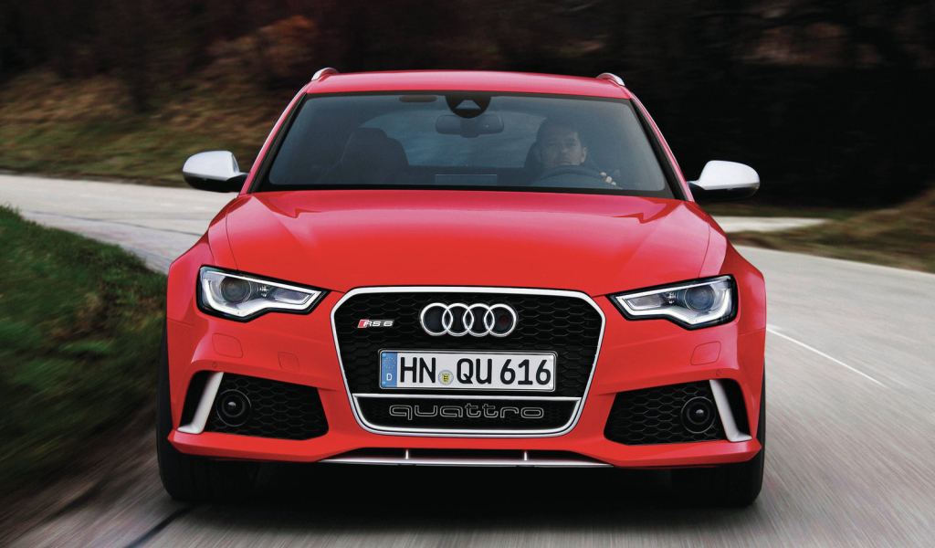 Надежный автомобиль Audi TT 2014