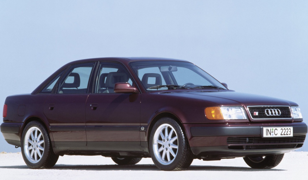 Тест драйв автомобиля Audi 100