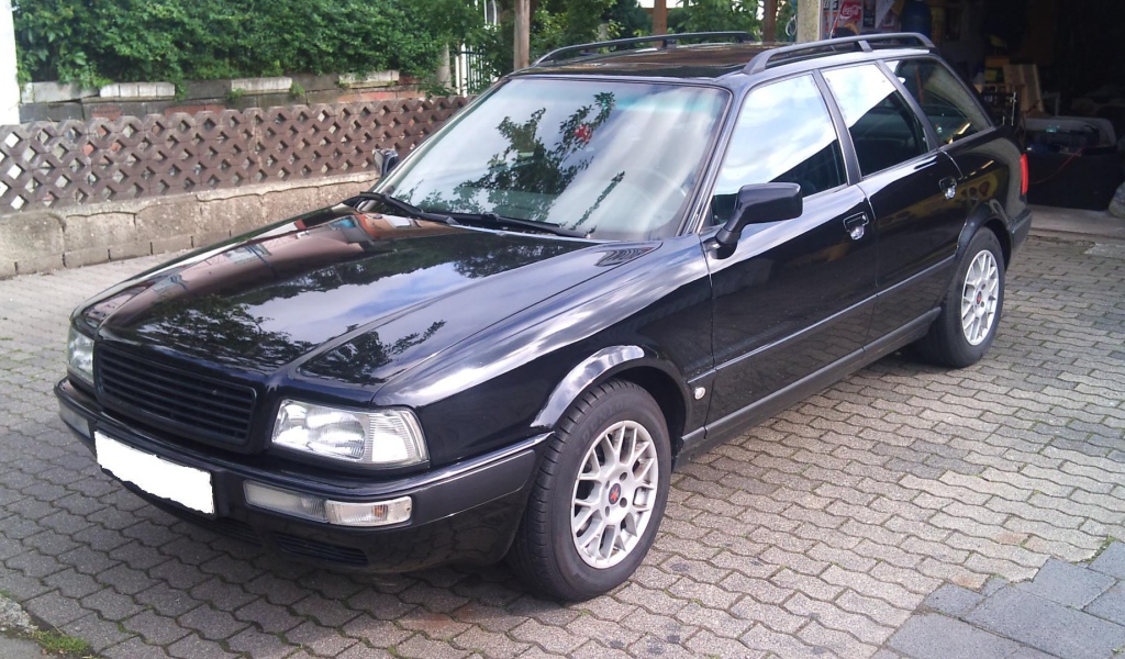 Тест драйв автомобиля Audi 80