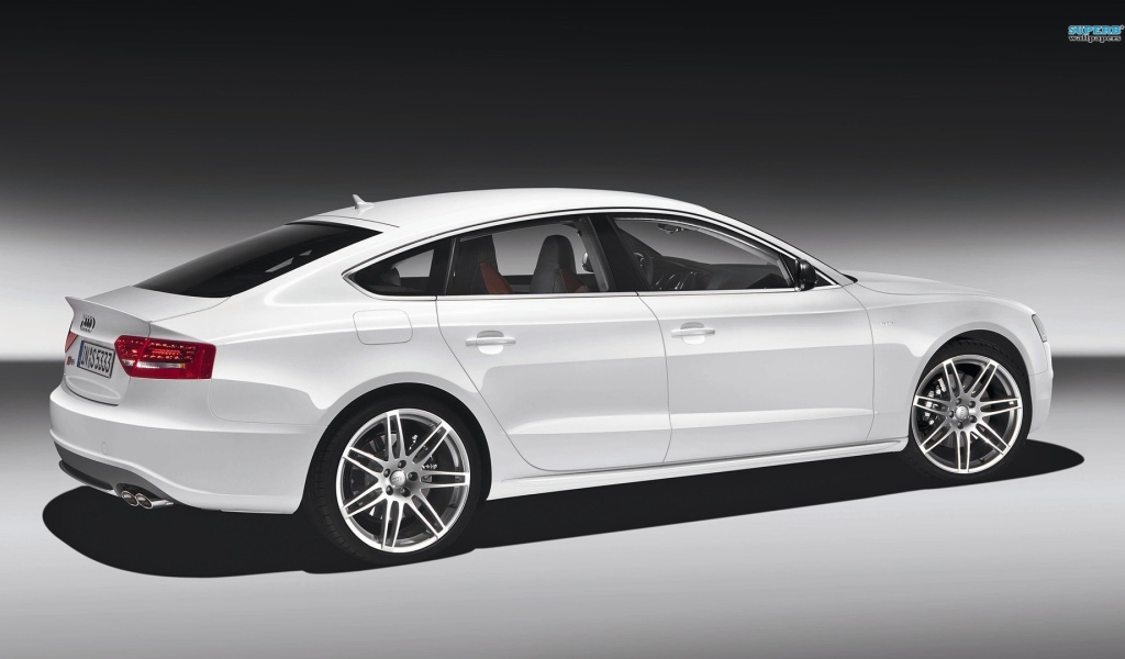 Тест драйв автомобиля Audi a5