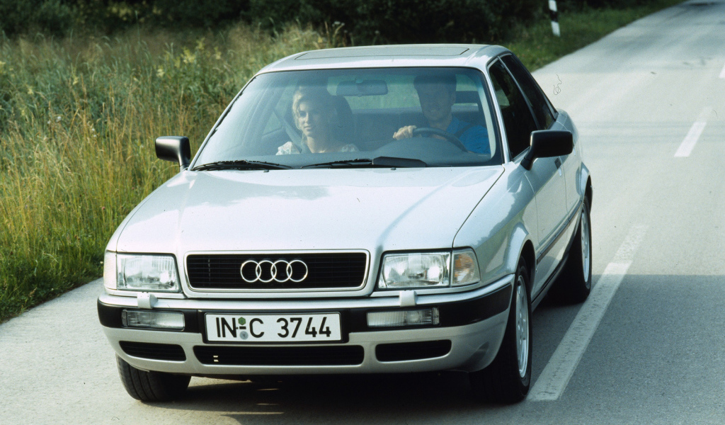 Новая машина Audi 80