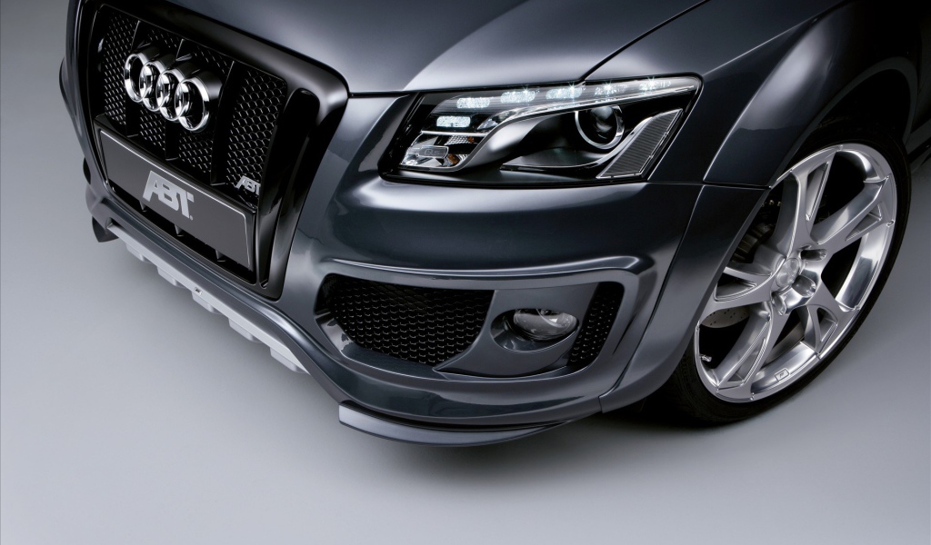 Надежная машина Audi q5