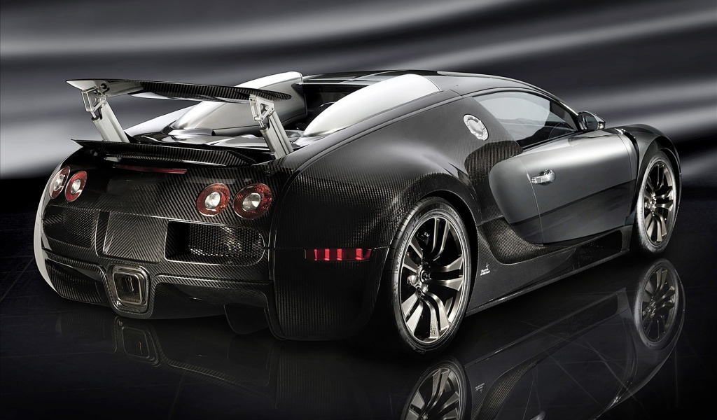 Черный Bugatti Veyron supersport 16.4