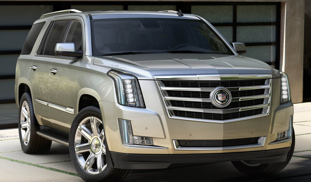 Золотистый Cadillac Escalade 2014