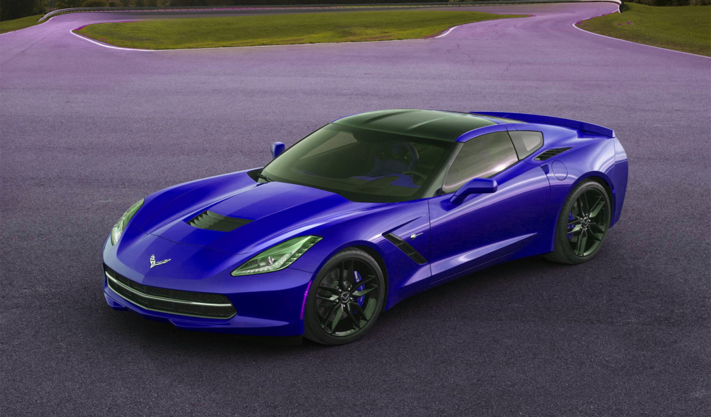 Новая машина Chevrolet Corvette 2014 года